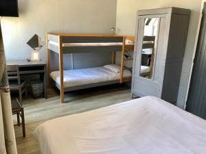 Hotels Hotel de la Poste - Piriac-sur-mer : photos des chambres
