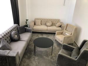 Apartment with Pool View  room in Hotel Daly