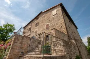 Castello Montesasso - Rontagnano