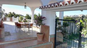 Casa Paloma Blanca