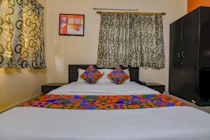 FabHotel New kolkata Residency Inn - Nr Axis Mall