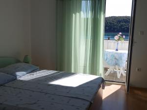 Apartment Ren - 150m from beach