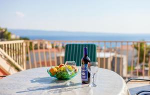 App Vini - terrase with sea view