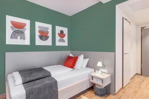 Apartment room in SQUAREVILLE München West
