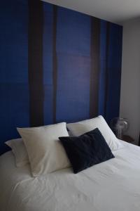 Appartements La Batie - Terrasse avec Vue imprenable sur le Rhone, 3 chambres, 3 salles de bain : photos des chambres