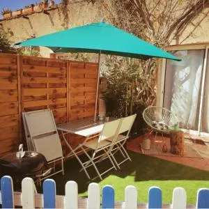 Appt RDC 5 pers - Piscines - Parking privé - Treilles