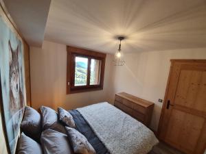 Le Repaire des Loups - Appart neuf 12 pers 4 chambres - location à la semaine