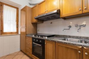 Enchanting Flat with Patio in Abbadia a Isola