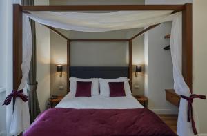 Two Connecting Double Rooms room in Gregoriana5