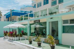 Hotel Checkin El Cortecito Beach