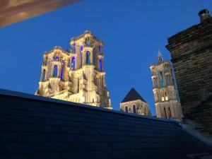 Appartements Suite de charme au pied de la cathedrale : photos des chambres