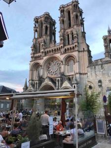 Appartements Suite de charme au pied de la cathedrale : photos des chambres