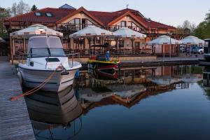 Apartament z widokiem na jezioro Niegocin, Mazury