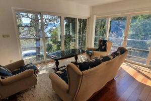 Novi Escape 2 Beachfront 4 Star Apartment