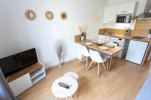 4 pers centre-ville 300M Plage