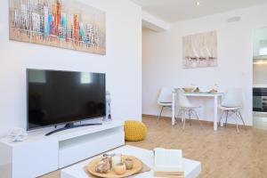 Hedera Estate, Hedera A38