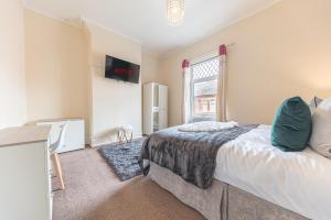 *KING BED* LUXURY CITY CENTRE HOUSE