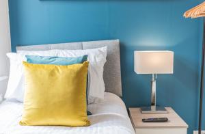 *KING BED* LUXURY CITY CENTRE HOUSE
