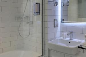 Standard Double Room room in B/W Plus Lancashire Manor Hotel