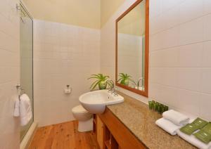 Seascape Holidays Villa 8 Surya