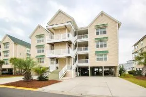 West End Isle Retreat - Sunset Beach