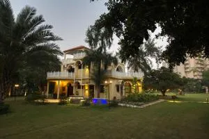 Sunahari Bagh - Pool Farm Retreat @ Gurgaon - Machhrauli