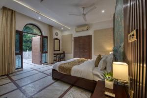 Sunahari Bagh - Pool Farm Retreat @ Gurgaon