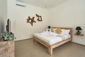 CASA BEGJA I Tranquil 2BR Villa w Private Pool in Mertanadi