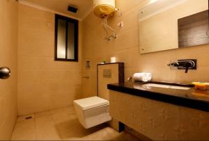 Arch Anand International