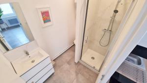 Appartements MaxBnb - Studio Cozy - WiFi Fibre - 10 min a pied Gare -3- : photos des chambres