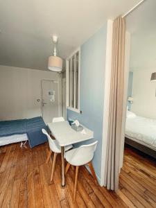 Hotels Garden Hotel Rennes Centre Gare : photos des chambres