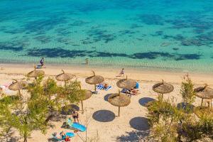 Seafront Apartment Voramar 31 by Sealand Villas