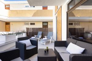 Home2Book Happy Place Tenerife South Apartment