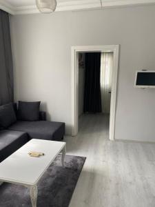 Oldmile Palace Hotel