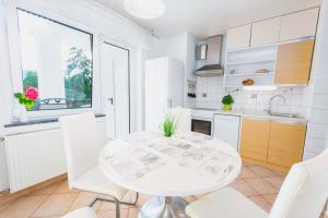 DREAM BLED Balcony Apartment