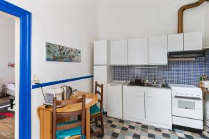 Appartements Appartement d'une chambre avec jardin clos et wifi a Sens : photos des chambres