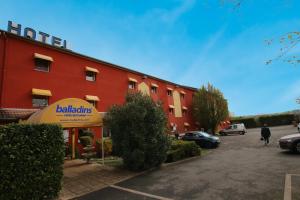 Hotels Initial by Balladins Lyon Villefranche-sur-Saone : photos des chambres