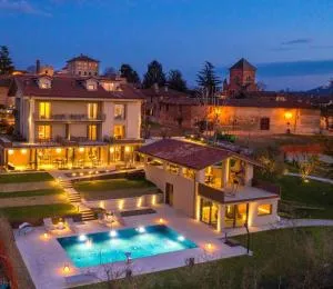 Agriturismo Speziale Wine Resort - 格林扎内卡武尔