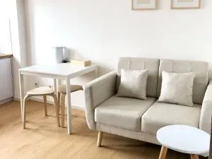 Zen Inspired 2-bedroom Apartment with Mountain City View - Cangkuang