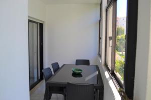 Apartamento espaçoso com estacionamento incluído
