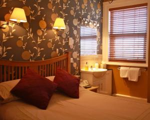 Brentwood Guest House