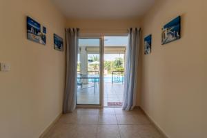 Sandy Beach Villa