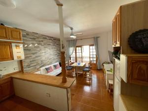 candelaria vacaciones centro, playa 20 metros, in center holidays beach at 20 meters