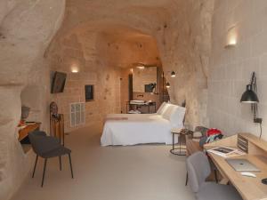 Deluxe Junior Suite - Cave room in Palazzo Degli Abati