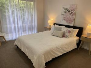 Valley House - Location Location Location - Comfortable home in the heart of Healesville