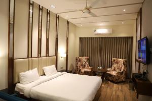 Hotel West End View A Unit of Hotel SC Residency