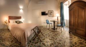 FORLEO Historic Apartments - TREB Collection