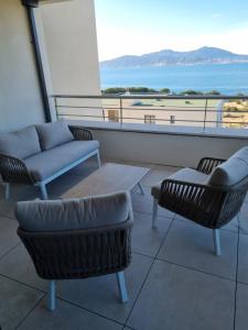 Appartements Superbe appartement T3 face mer baie Ajaccio : photos des chambres