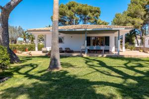 Chalet del llac By homevillas360