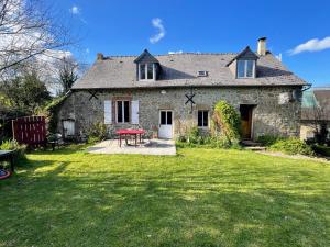 Maisons de vacances Bras D’Or Rural Gite cottage by farms & lakes. : photos des chambres